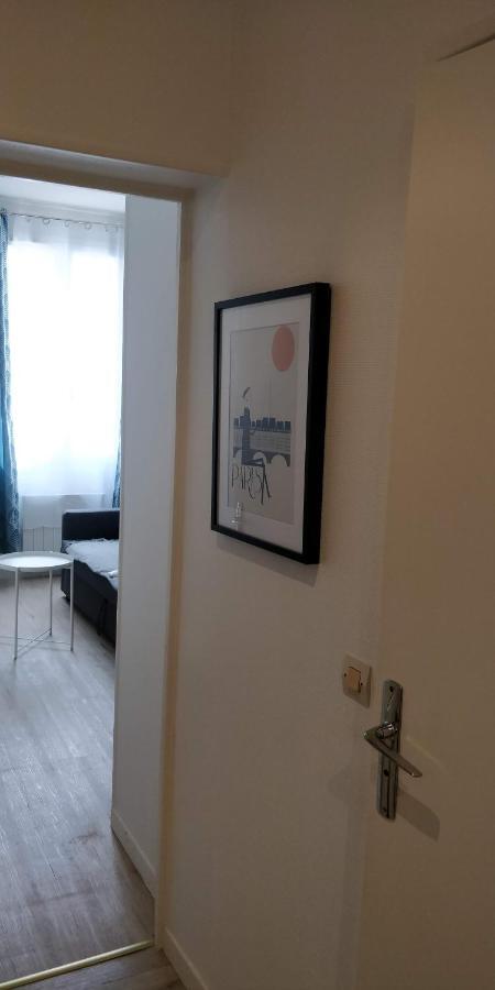 Modern 1 Bedroom Apartment Near The Metro. Ивры-Сур-Сеине Экстерьер фото