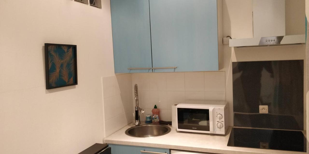 Modern 1 Bedroom Apartment Near The Metro. Ивры-Сур-Сеине Экстерьер фото