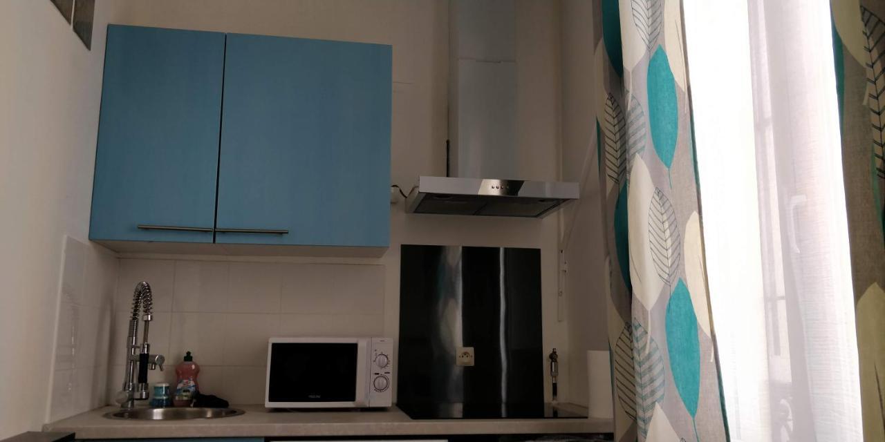 Modern 1 Bedroom Apartment Near The Metro. Ивры-Сур-Сеине Экстерьер фото